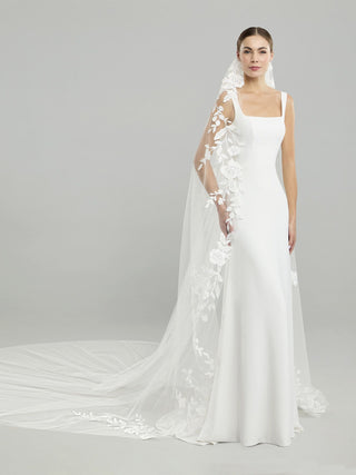 V-LA46-Veils-Pronovias-Rituals of Love-Vancouver Canada