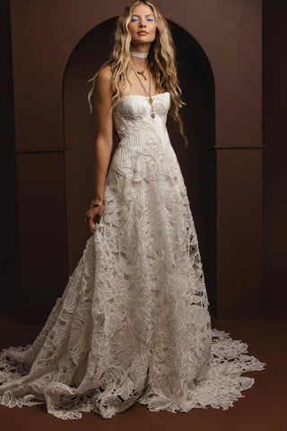 Loire Gown-Wedding Gowns-Rue de Seine-Rituals of Love-Vancouver Canada