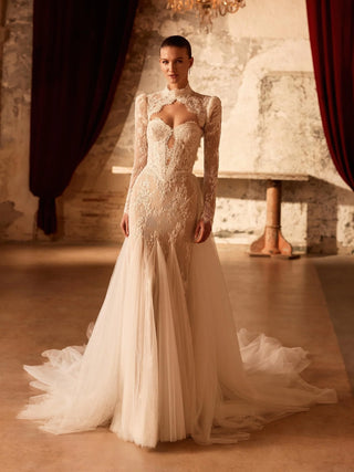 Sagey Gown-Wedding Gowns-Pronovias Privee-Rituals of Love-Vancouver Canada