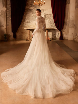Sagey Gown-Wedding Gowns-Pronovias Privee-Rituals of Love-Vancouver Canada