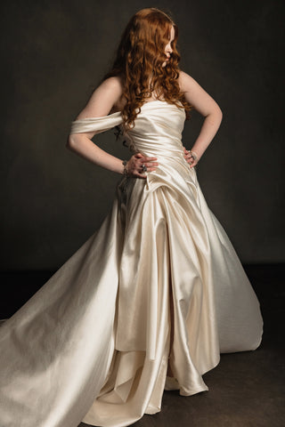 Avilia Gown-Wedding Gowns-Saint-Rituals of Love-Vancouver Canada