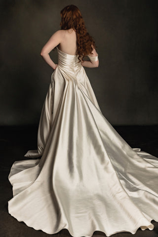 Avilia Gown-Wedding Gowns-Saint-Rituals of Love-Vancouver Canada