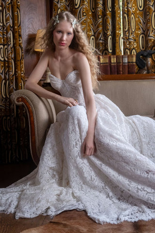 Steffie Gown-Wedding Gowns-Watters-Rituals of Love-Vancouver Canada