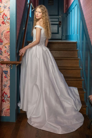 Stella Gown-Sample Wedding Gowns-Watters-S-Rituals of Love-Vancouver Canada