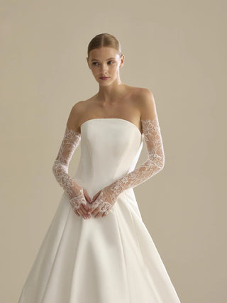 LA-05 Gloves-Bridal Sleeves-Pronovias-Rituals of Love-Vancouver Canada