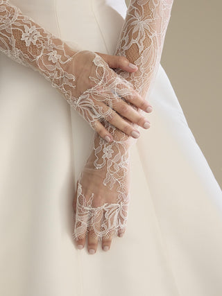 LA-05 Gloves-Bridal Sleeves-Pronovias-Rituals of Love-Vancouver Canada