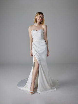 Romentina Gown-Wedding Gowns-Pronovias Atelier-Rituals of Love-Vancouver Canada