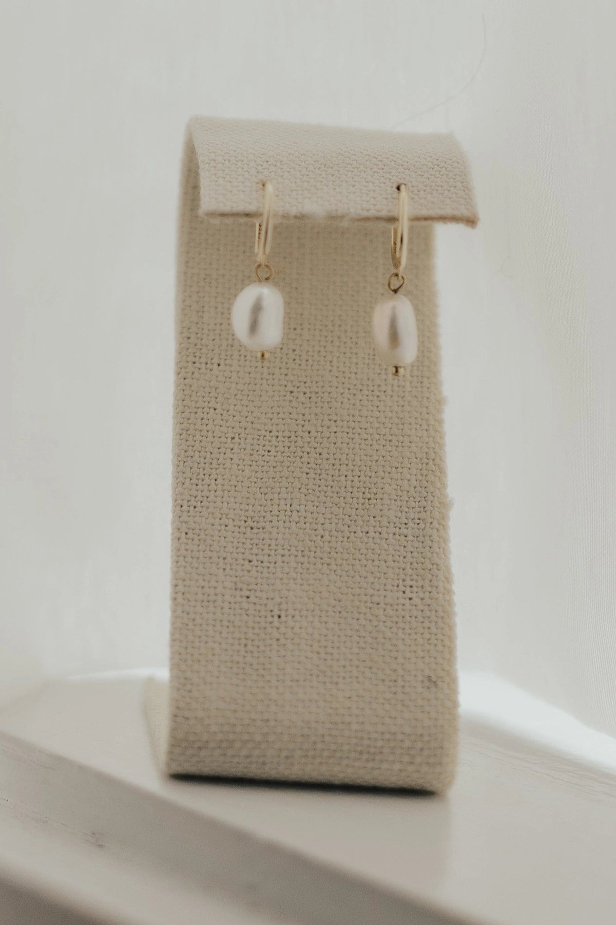Khai 2025 pearl earrings