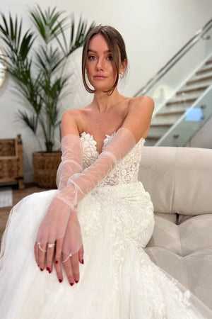 Bridal accessories deals gloves